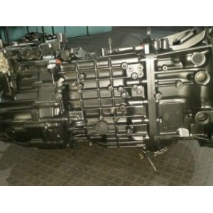 Nissan UD330 gearbox